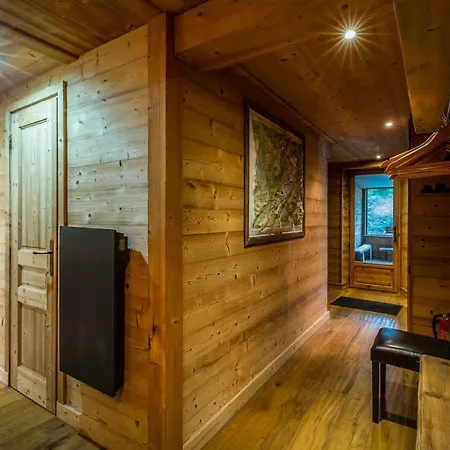 Chalet Hazelnut Chalet *